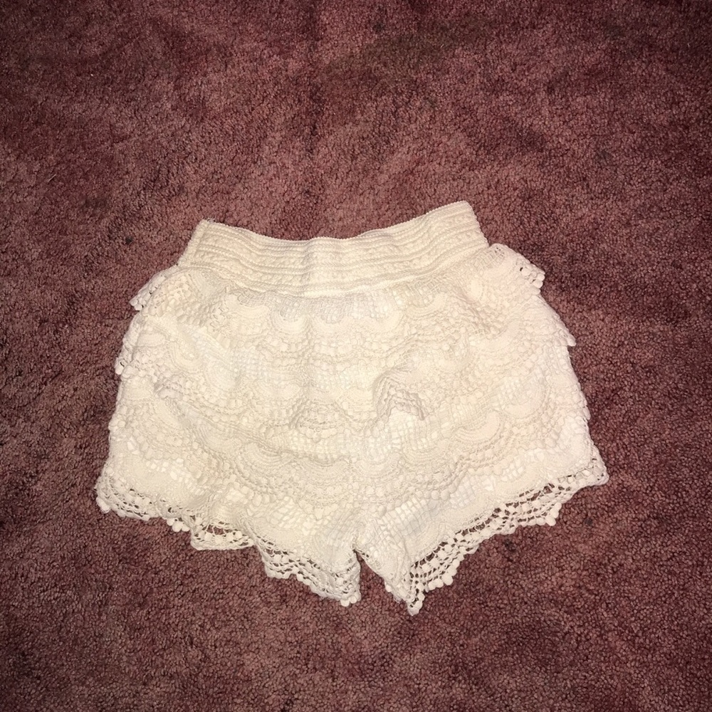 off white charlotte russe lace shorts